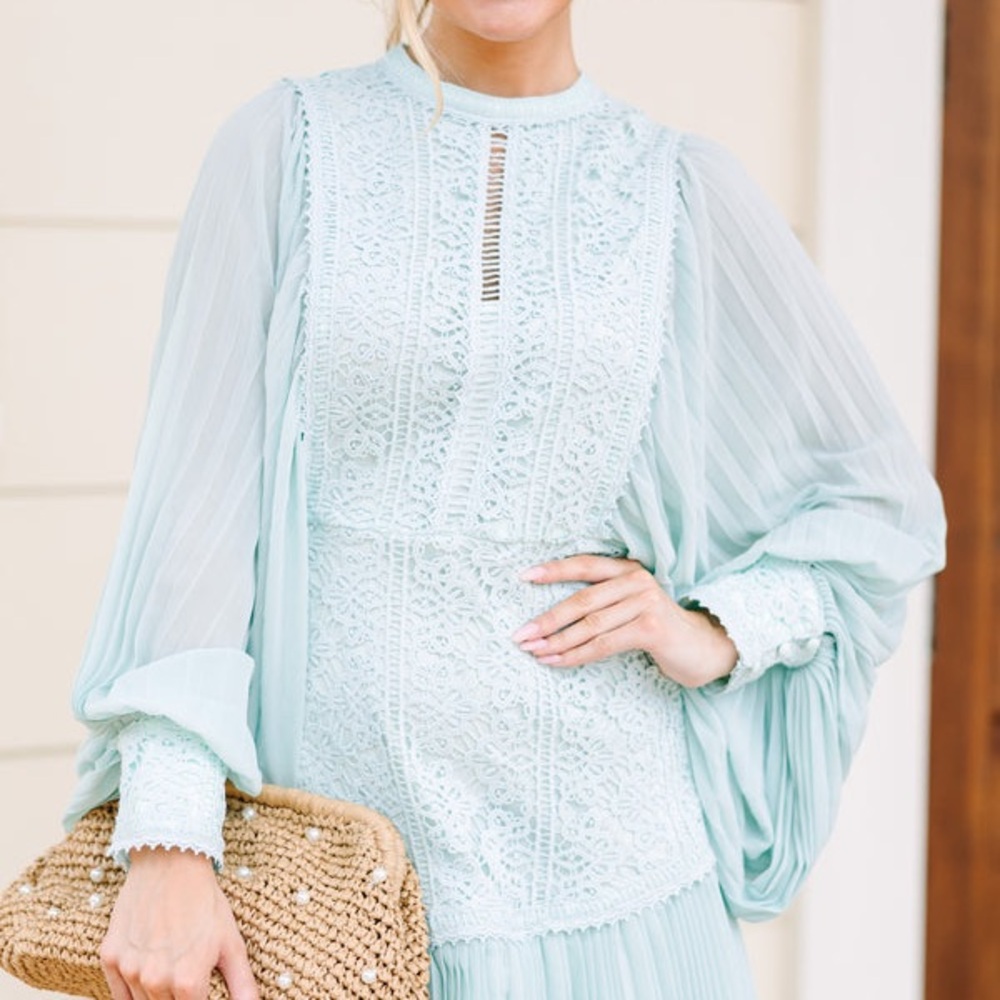 Fate Light Blue Lace Dress